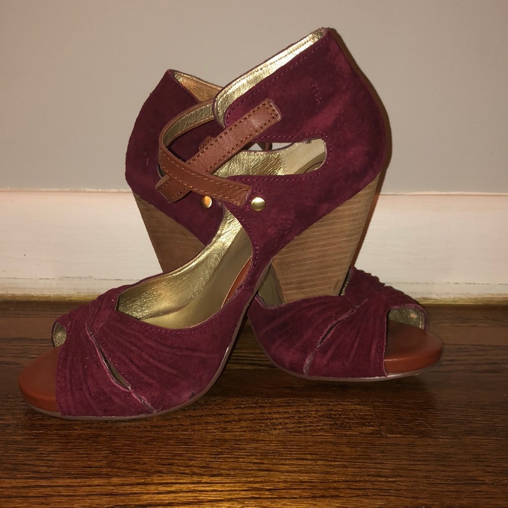 Seychelles 40’s Vintage-Style Heel